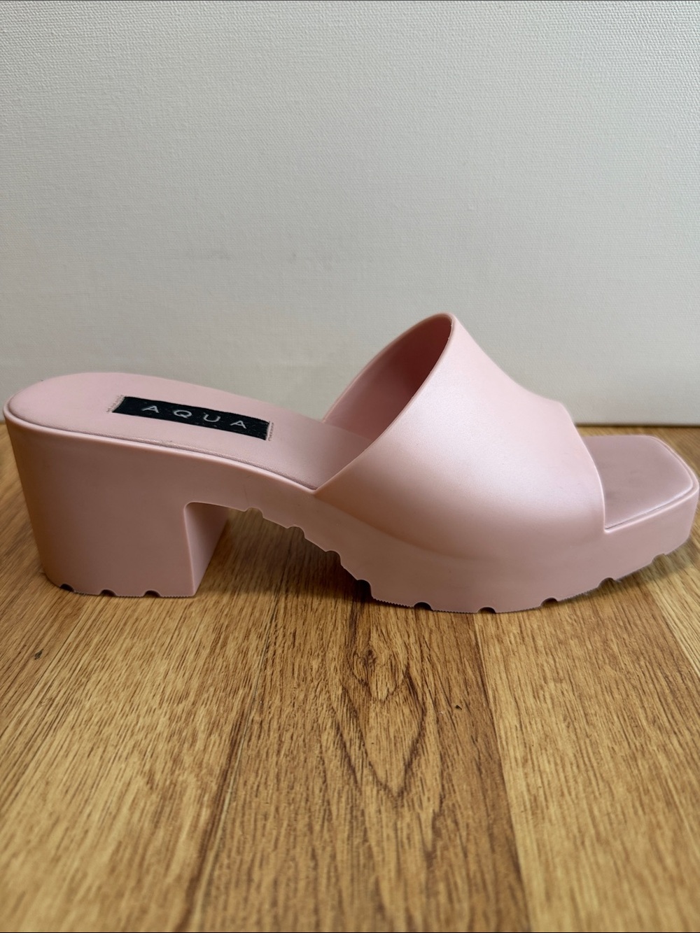 AQUA Women's Pink Jelly Platform Sandal